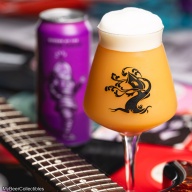 TREE HOUSE QUEENS OF THE STONE HAZE IMPERIAL IPA 8%