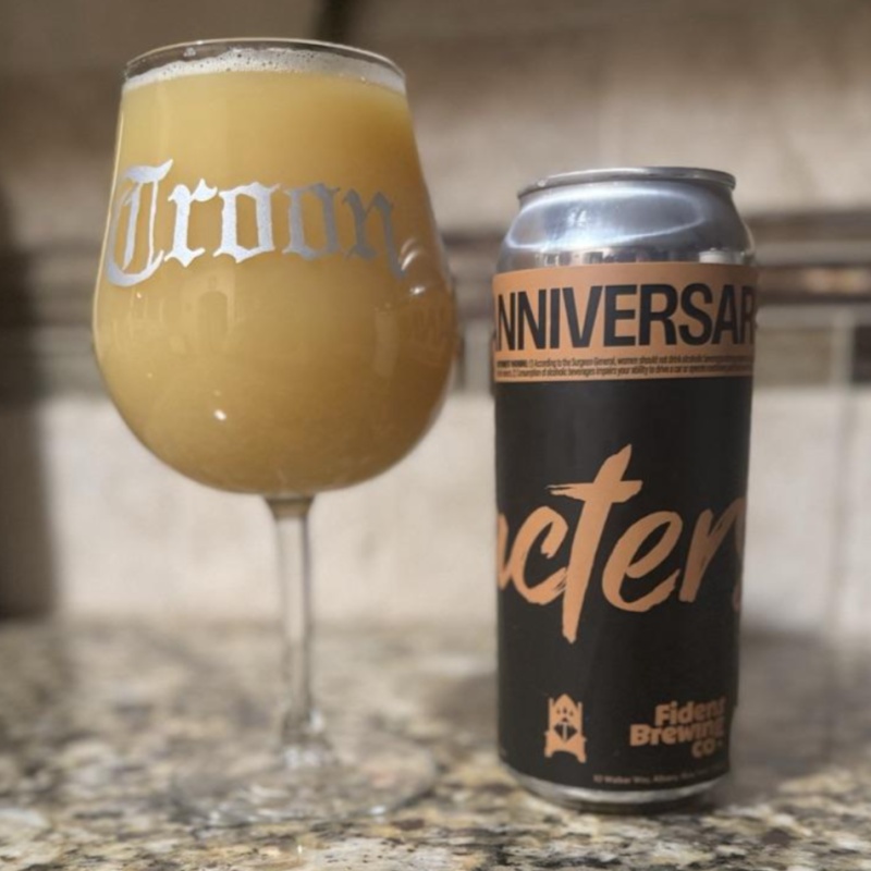 Fidens / Troon - Characters (1 can)