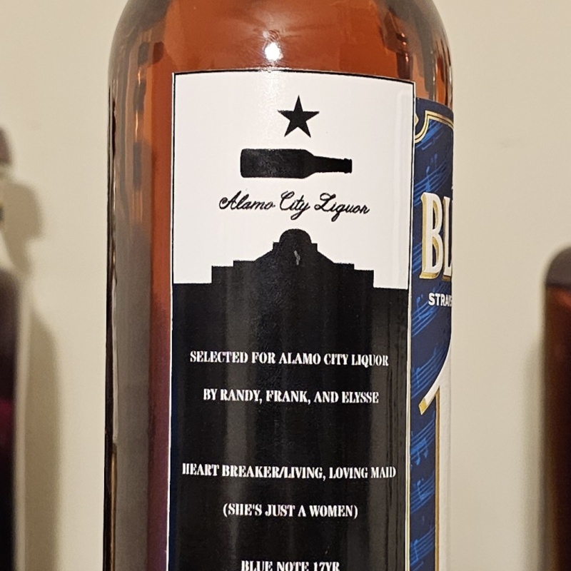 Blue Note 17 year straight bourbon whiskey