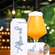 ***1 Can Tree House Alter-ish***