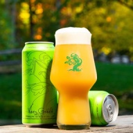 ***1 Can Tree House Very Green***