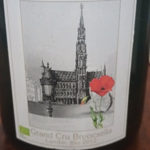1 bottle (75cl) of CANTILLON Grand Cru Bruocsella 2012