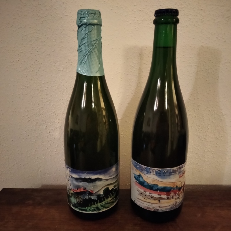 Two different very rare bottles De Dolle Brouwers Dulle Teve Reserva 2018 & 2023, 75 cl.