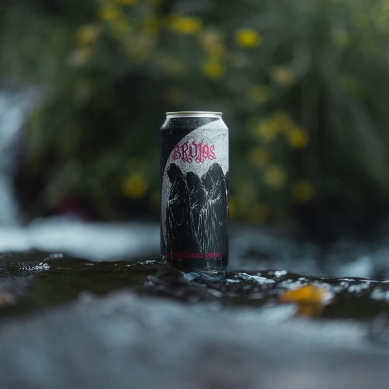 Brujos Los Vigilantes Oscuros (2 cans)