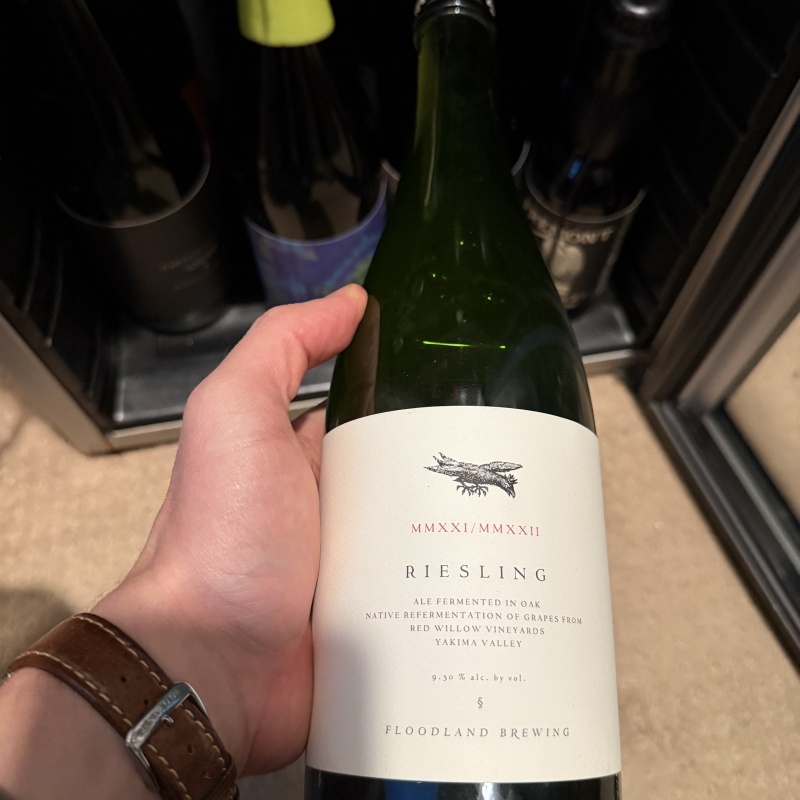 750ml Riesling MMXXI/MMXXII by Floodland 2023 + 750ml Muscat MMXXI by Floodland 2022 for AndyNg