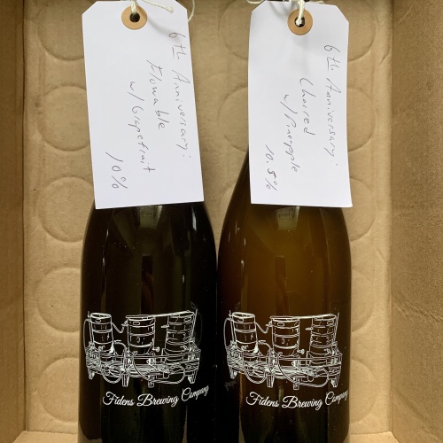 Fidens 6th Anniversary Growlers Charred w/ Pineapple + Flowable w/ Grapefruit