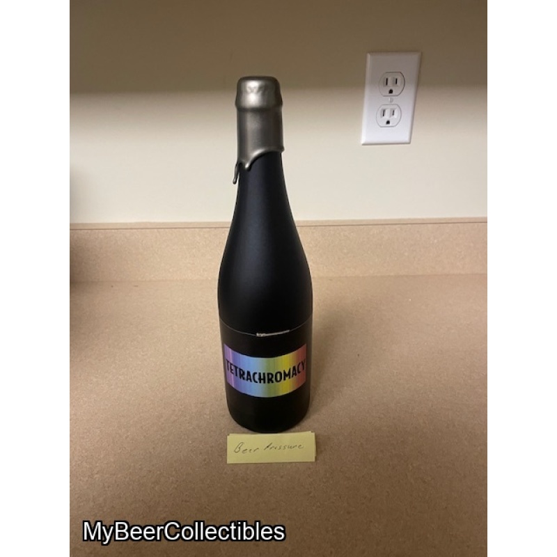 Forager Tetrachromacy