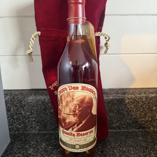 2025 Pappy Van Winkle 20 Year w/Bag + Tag