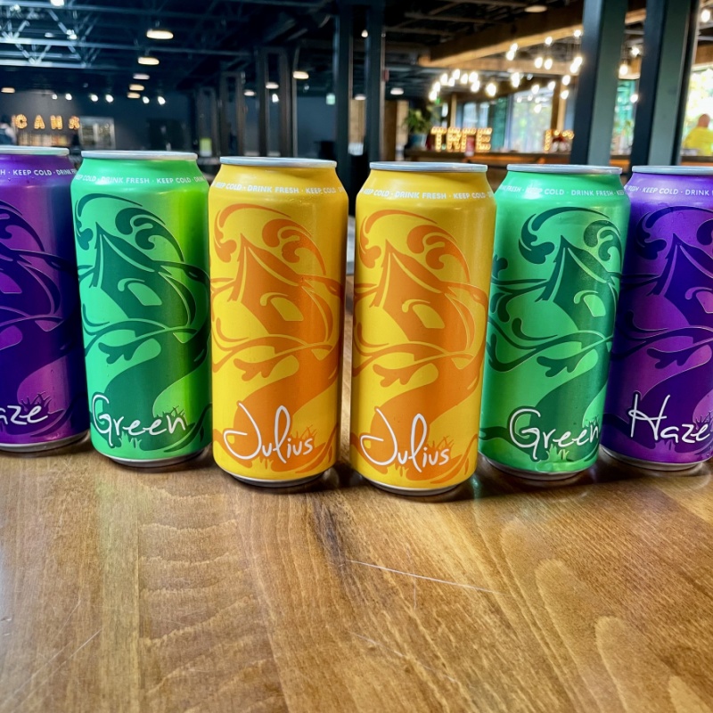 Tree House Brewing 2 * JULIUS, 2 * HAZE  & 2 * GREEN - 6 CANS TOTAL