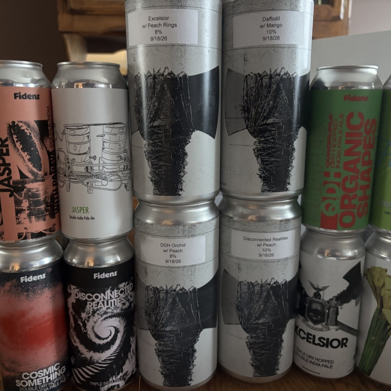 Fidens 8 pack cans with 4 fruited crowlers