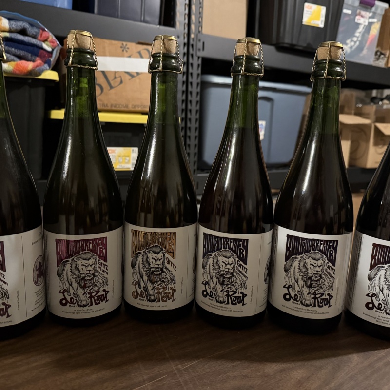 Bullfrog Le Roar Grrrz 6 Bottle Set - Rare!