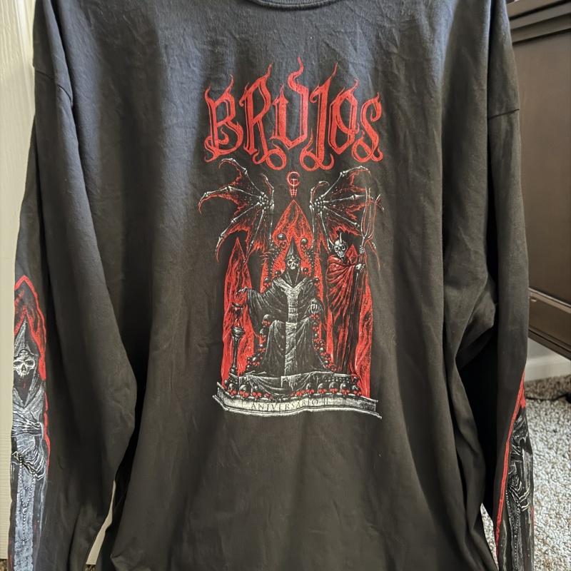 Brujos Aniversario shirt XXL upon the dragon's spine & apostatarum