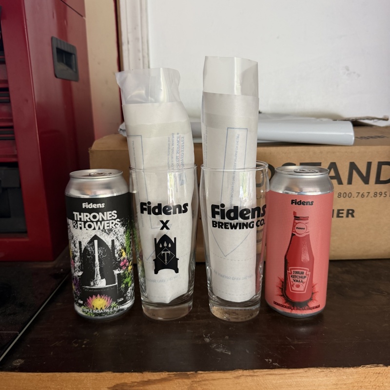 Fidens cans and glasses