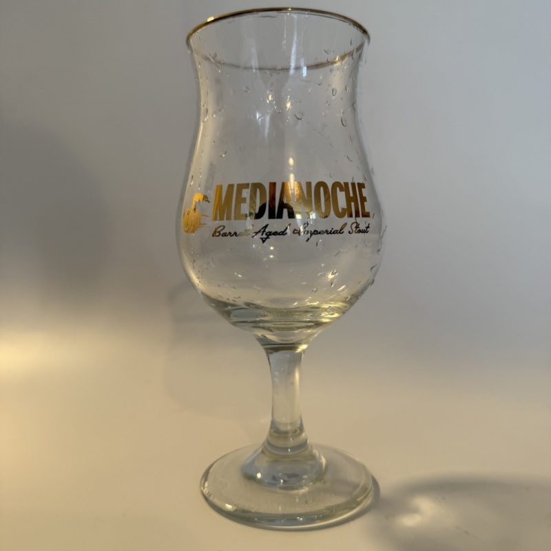 Weldwerks Good Medianoche Glass - free shipping & insurance