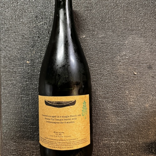 Nebuleus tree flavored Gin barrel aged