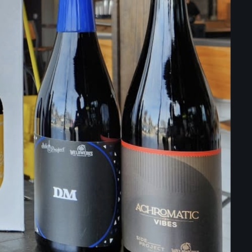 Side Project 2025 DM and achromatic vibes