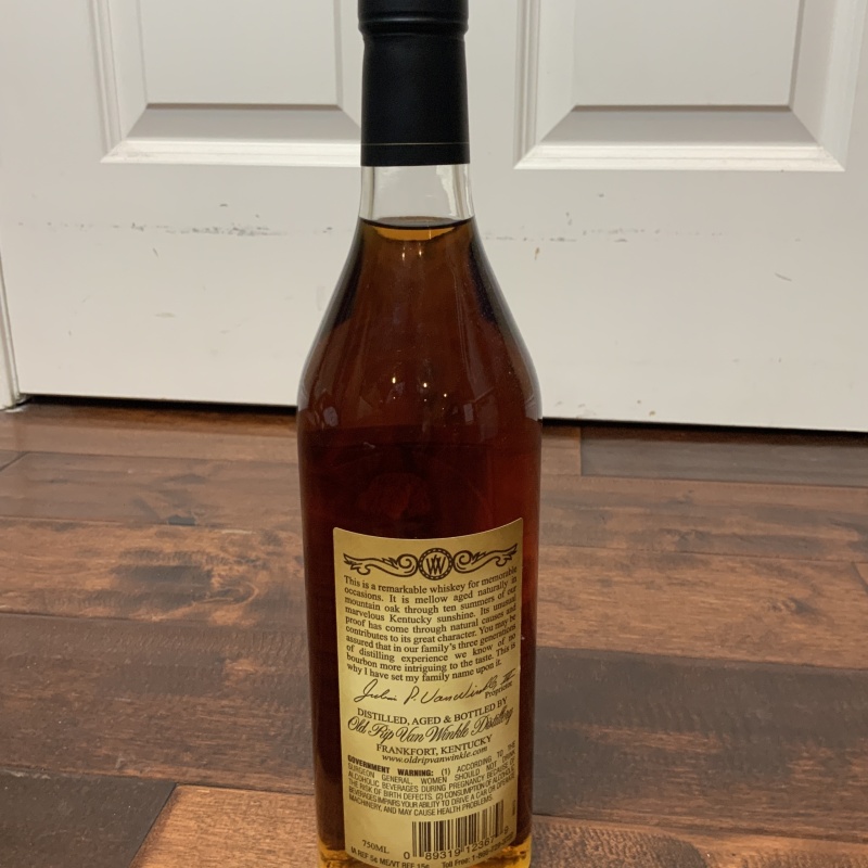 Old Rip Van Winkle 10 Year Kentucky Straight Bourbon Whiskey 2024 Release Free Ship!