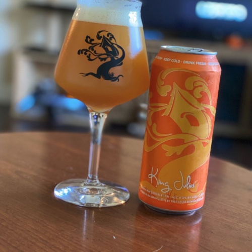 ***1 Can Tree House King Julius***