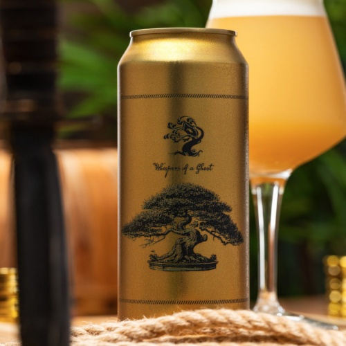 2x Tree House Whispers Of A Ghost
