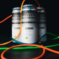 ***1 Can Trillium Legroom***