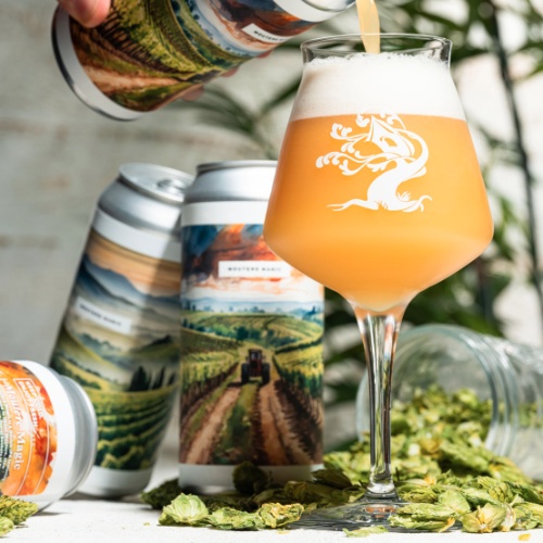 ***1 Can Tree House Moutere Magic***