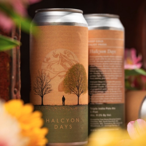 ***1 Can Tree House Halcyon Days***
