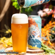 ***1 Can Tree House Edelweiss***