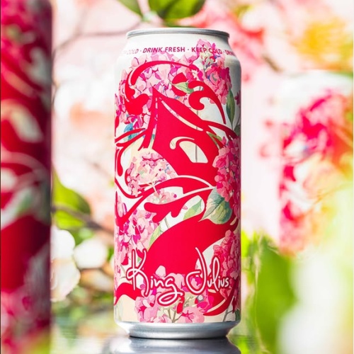 Tree House -- Hydrangea King Julius -- July 23rd [Same Liquid in a Fancy Can]