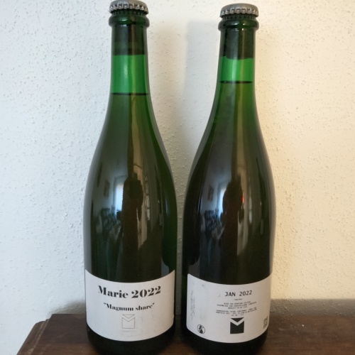 2 Very rare full bottles Vermeersch Marie 2022 (apricot lambic) & Vermeersch Jan 2022 (Rhubarb lambic) 75 cl.