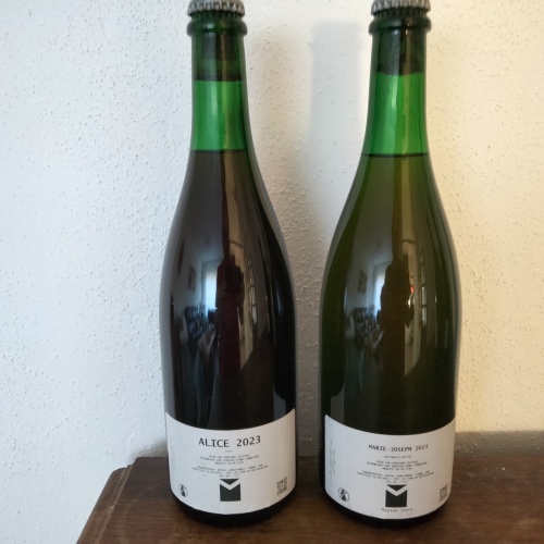 2 Very rare full bottles Vermeersch Alice 2023 (cherry lambic) & Vermeersch Marie - Joseph 2023 (peach lambic) 75 cl.