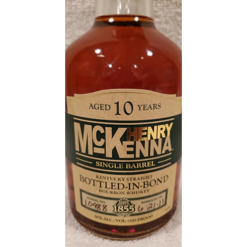 Henry Mckenna 10 yr bourbon whiskey