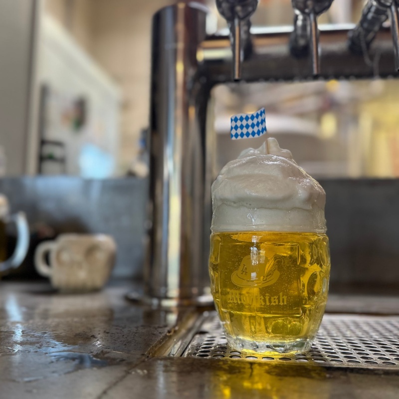 Monkish - Glassware Stein - Glow in the Dark Fedora - 0.5L