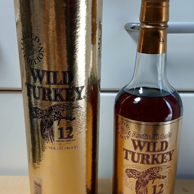 WILD TURKEY CHEESY GOLD FOIL