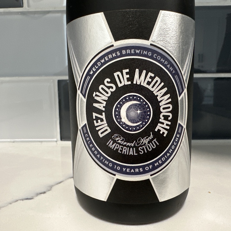 WELDWERKS BREWING-DIEZ AÑOS DE MEDIANOCHE 2025