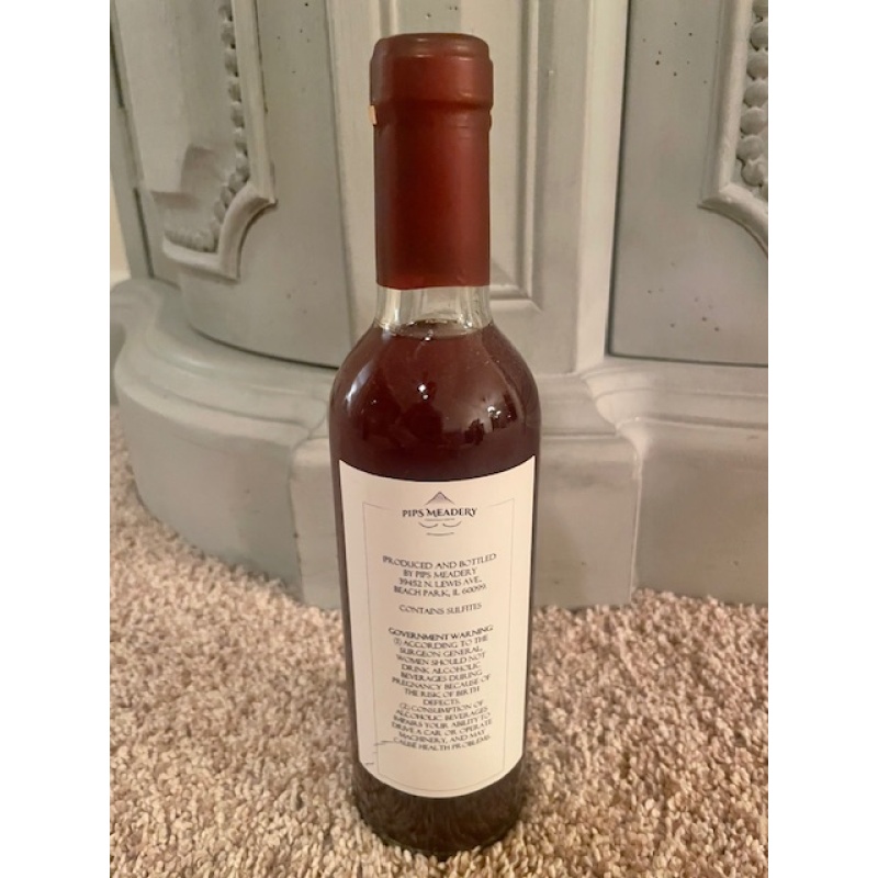 Pips Meadery Almond Cinnamon La Hire