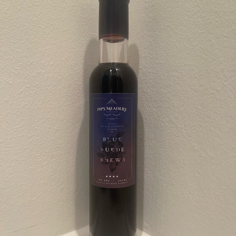 Pips Meadery - Barrel Aged Blue Suede Shews