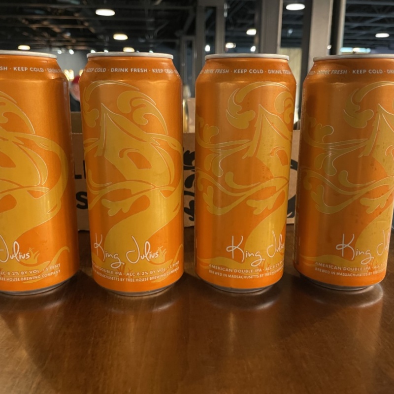 Tree House Brewing 4 * KING JULIUS - 4 CANS 04/18/2025
