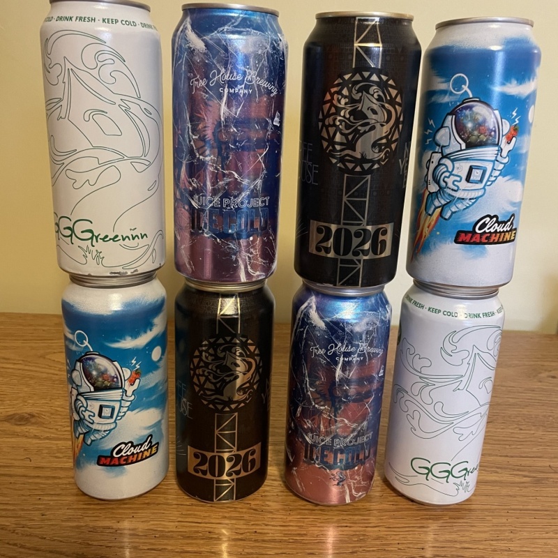 Tree House Brewing 2 * HAPPY NEW YEAR 2026, 2 * GGGREENNN, 2 * JUICE PROJECT ICE COLD & 2 * CLOUD MACHINE - 8 CANS TOTAL